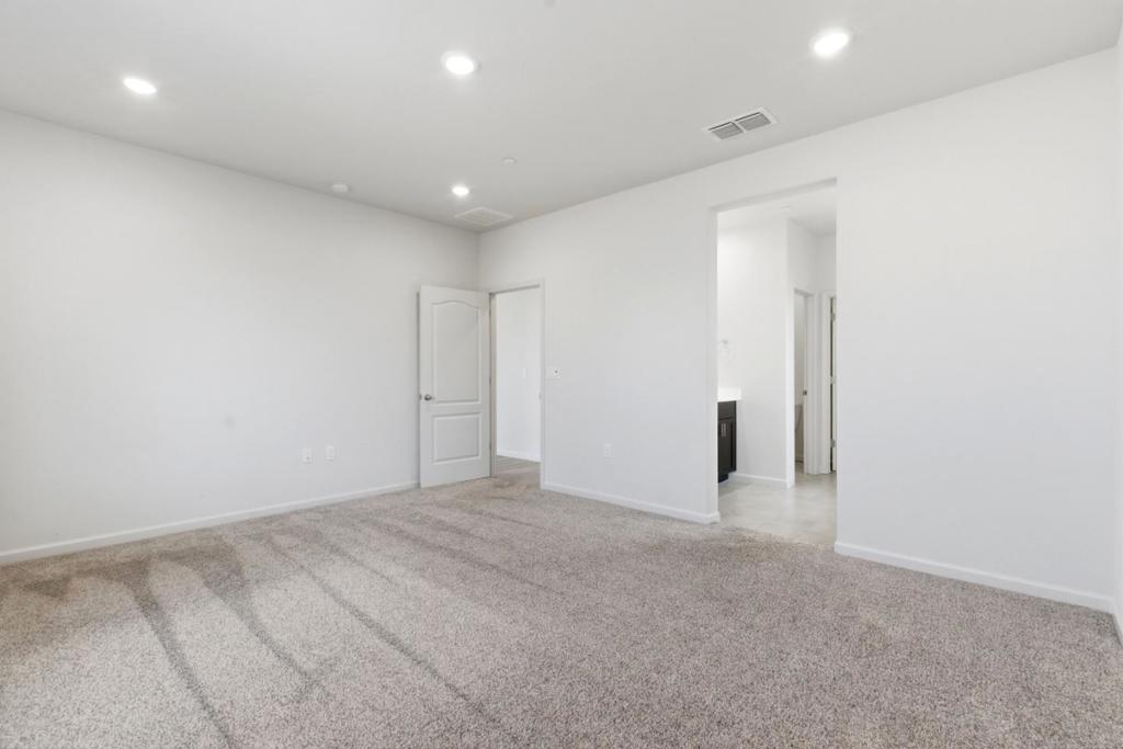 331 Lolly Way, Los Banos, CA 93635