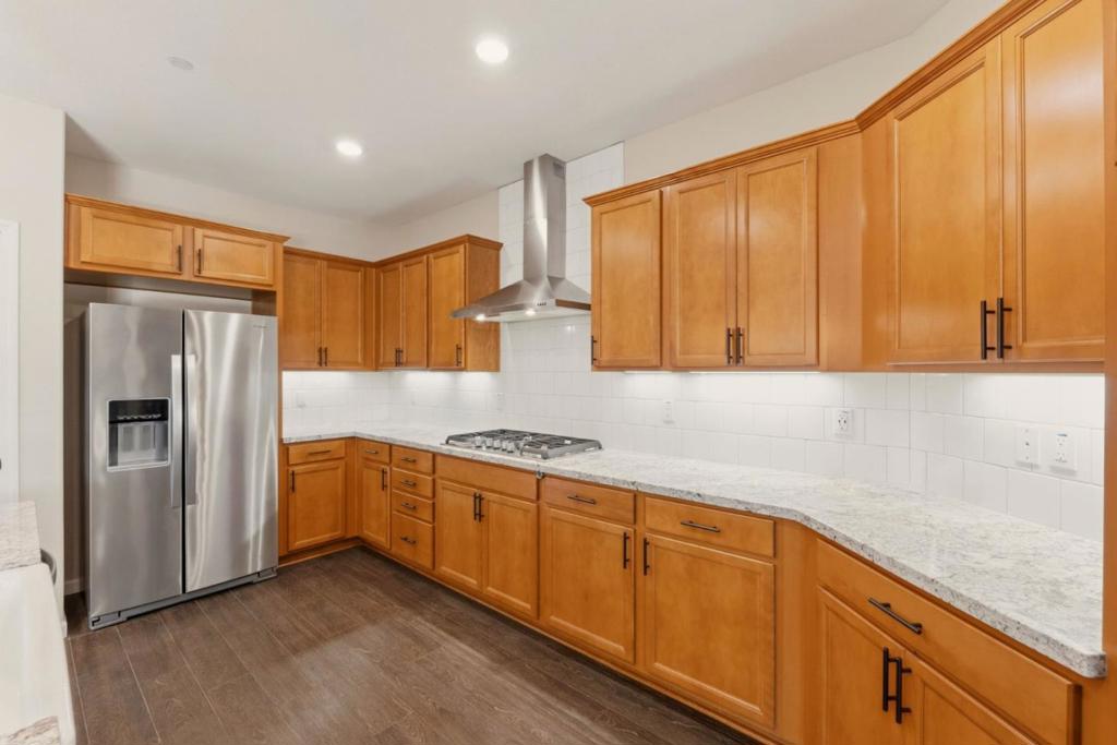 608 Somerset Way, Patterson, CA 95363