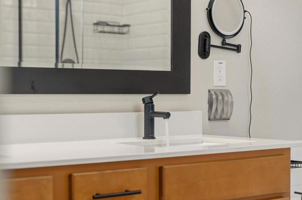 608 Somerset Way, Patterson, CA 95363