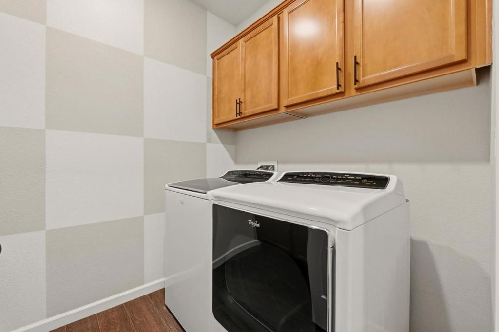 608 Somerset Way, Patterson, CA 95363