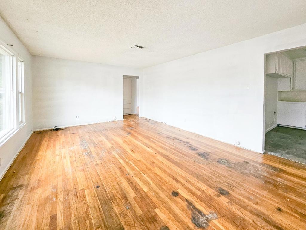 2416 Roble Ave, Modesto, CA 95354