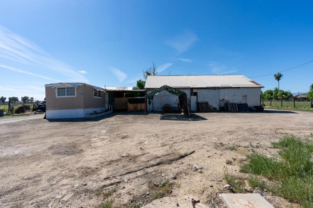 23429 Highway 152, Los Banos, CA 93635