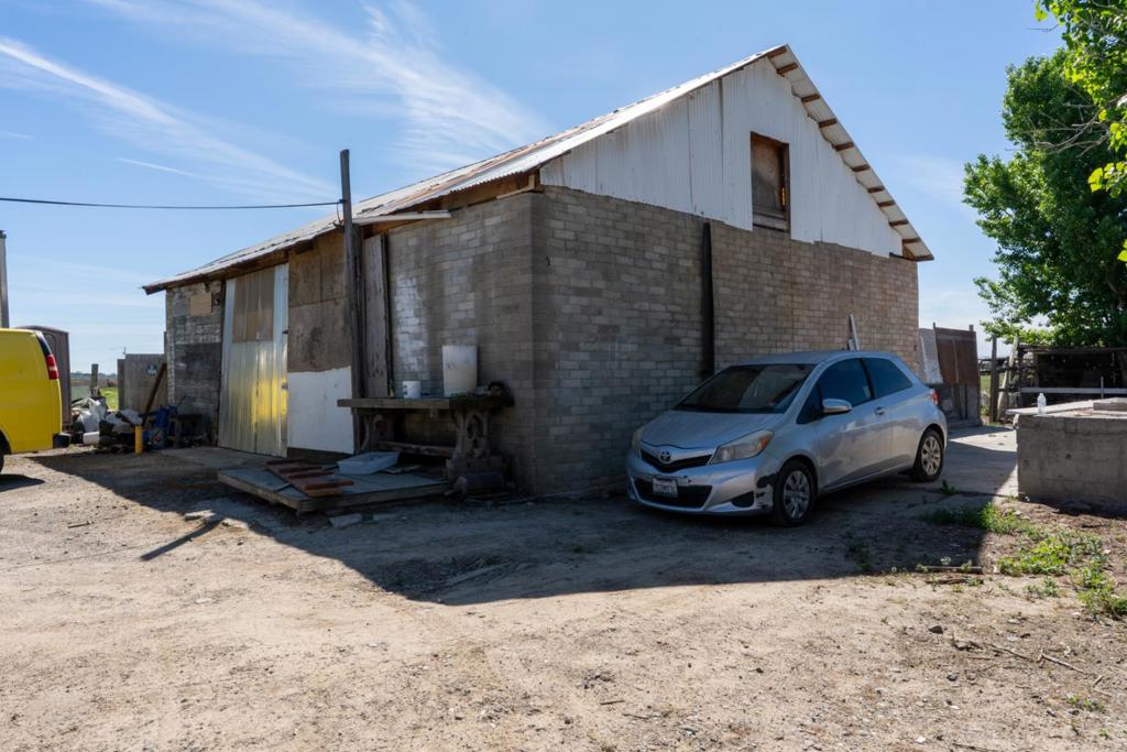 23429 Highway 152, Los Banos, CA 93635