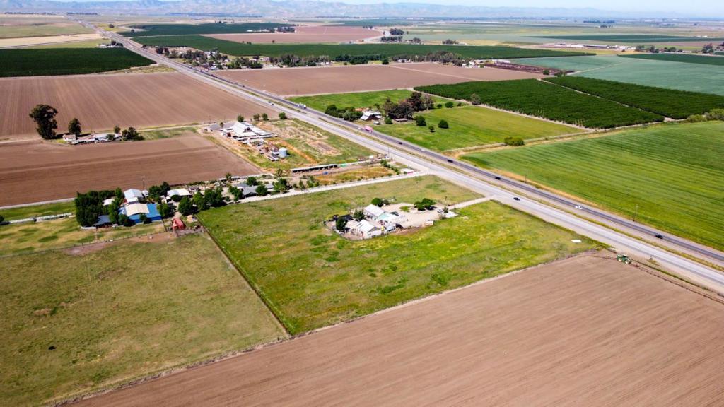 23429 Highway 152, Los Banos, CA 93635