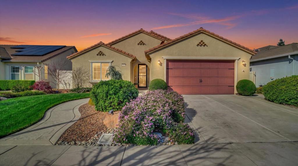 1467 Chestnut Hill Dr, Manteca, CA 95336