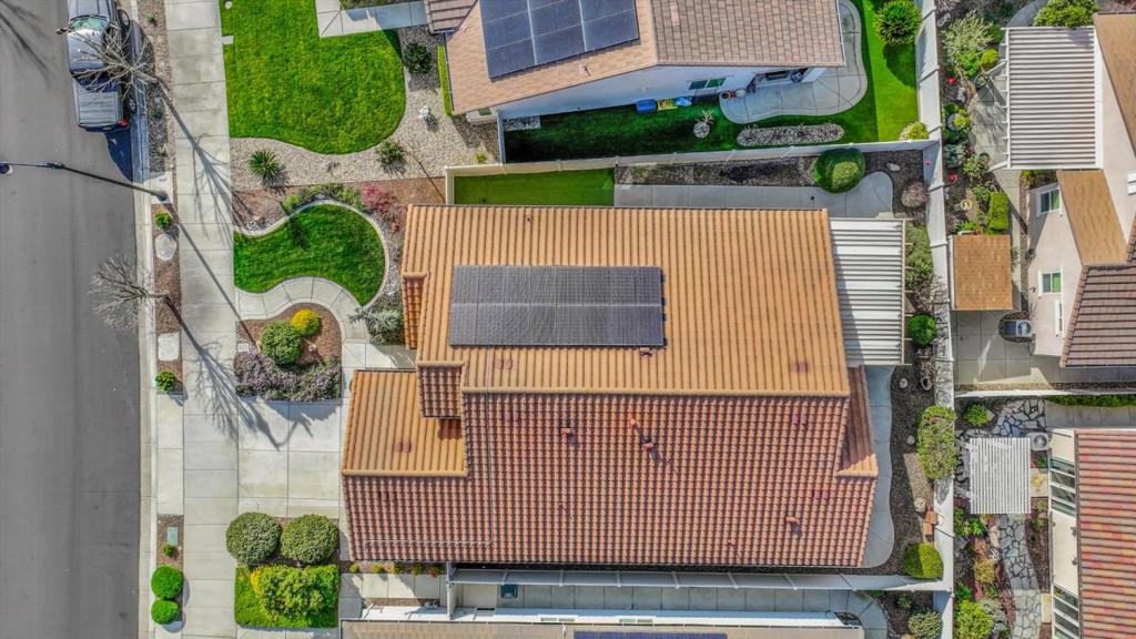 1467 Chestnut Hill Dr, Manteca, CA 95336