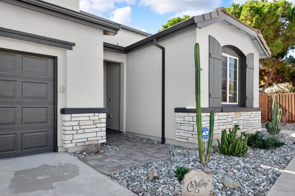 790 Monte Oro Ct, Manteca, CA 95337