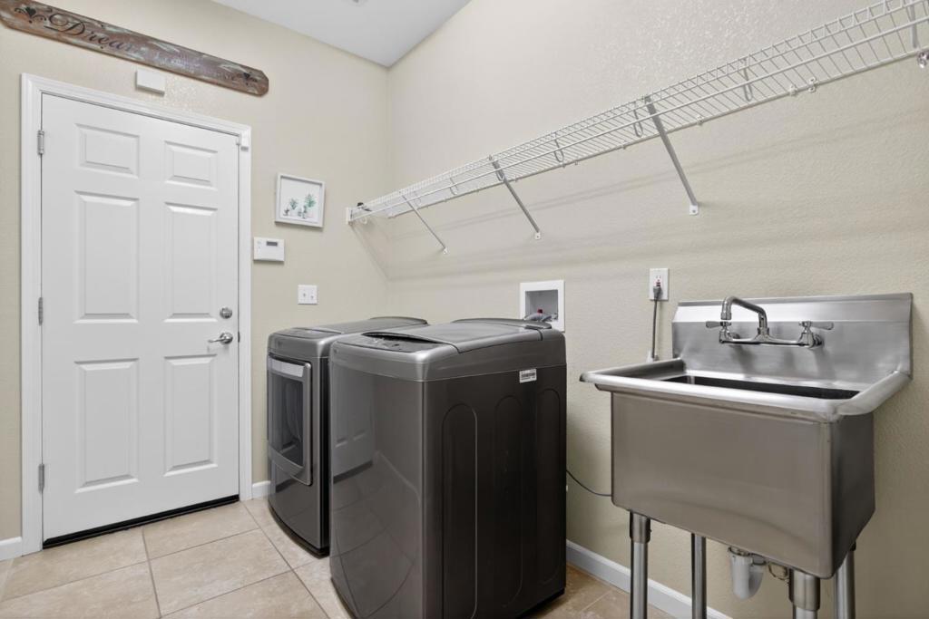 790 Monte Oro Ct, Manteca, CA 95337