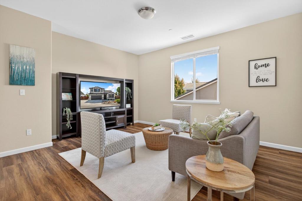 790 Monte Oro Ct, Manteca, CA 95337