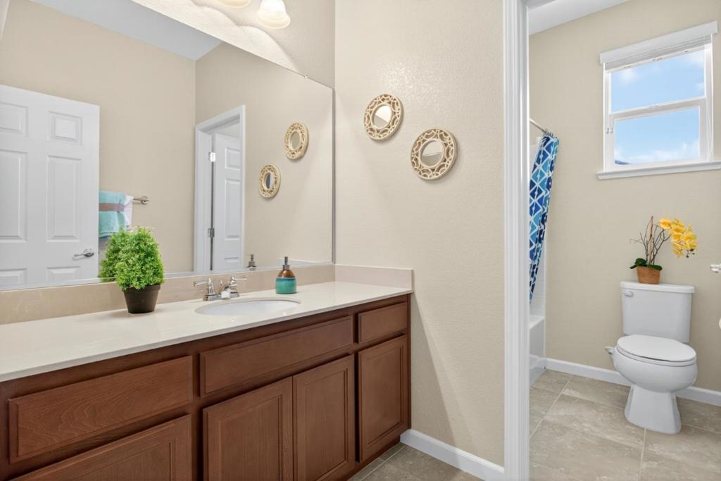 790 Monte Oro Ct, Manteca, CA 95337