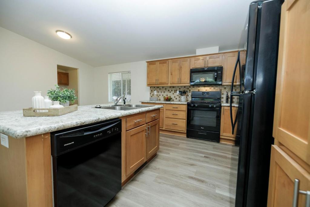 3837 Moana Way #31, Modesto, CA 95355