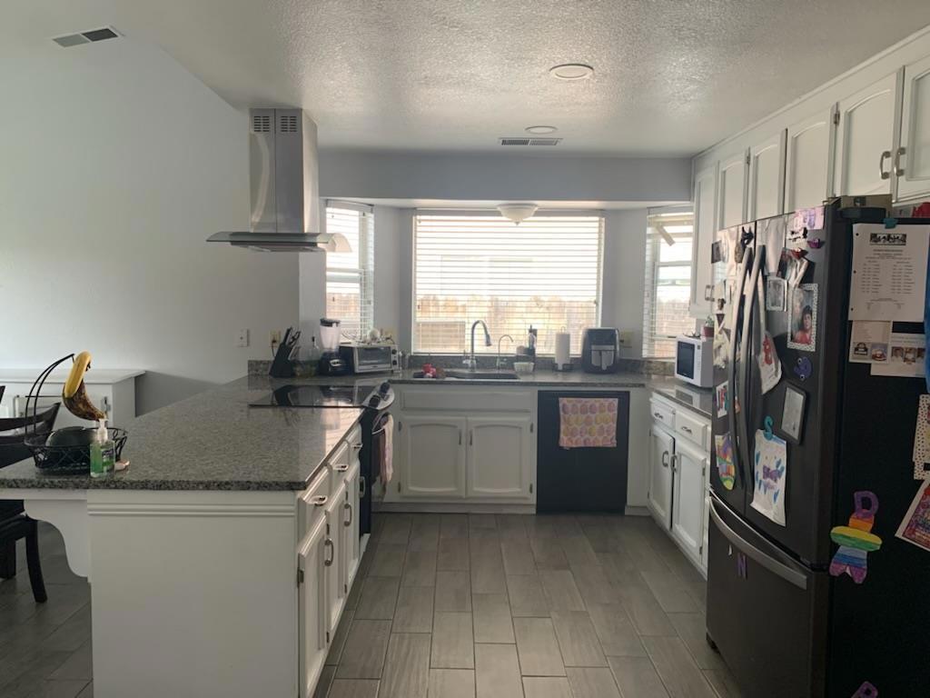 523 Gumwood Ct, Los Banos, CA 93635