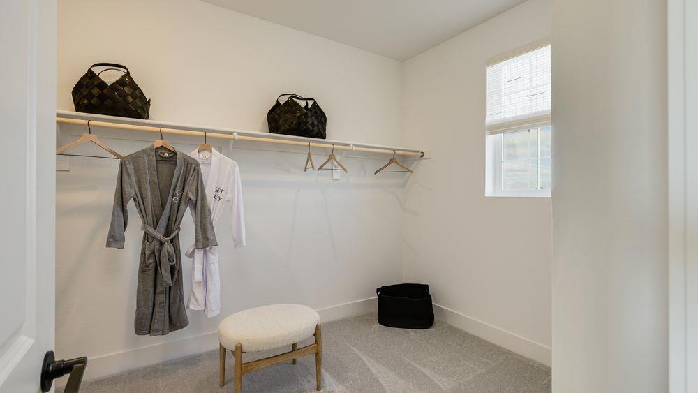 3246 Oak Trail Dr, Manteca, CA 95337