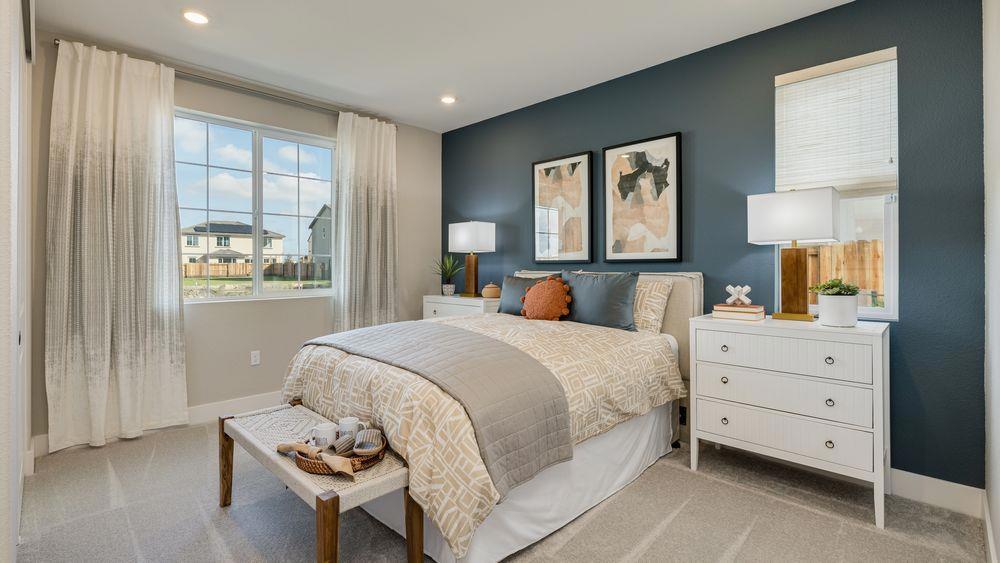 3246 Oak Trail Dr, Manteca, CA 95337