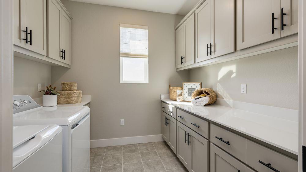 3246 Oak Trail Dr, Manteca, CA 95337