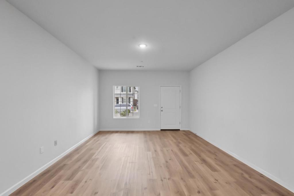 683 Granada Ct, Merced, CA 95341