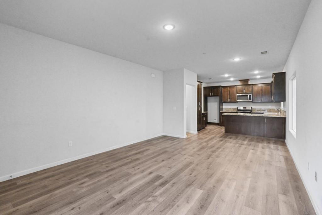 683 Granada Ct, Merced, CA 95341