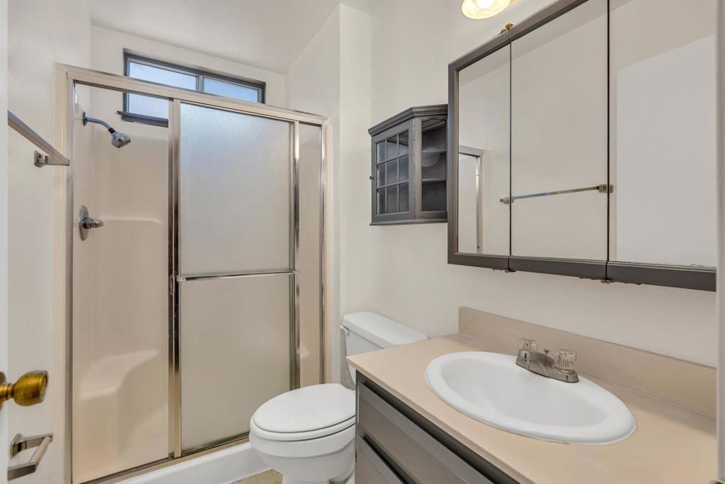 1351 Chukar St, Los Banos, CA 93635