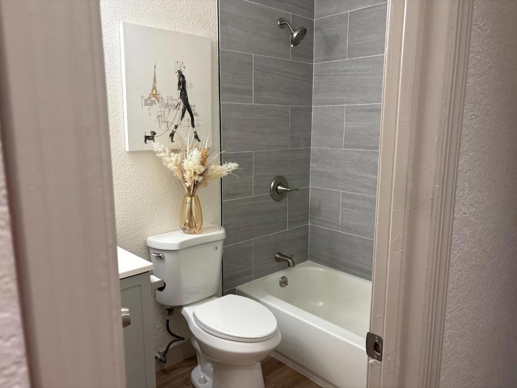 506 N Santa Monica St, Los Banos, CA 93635