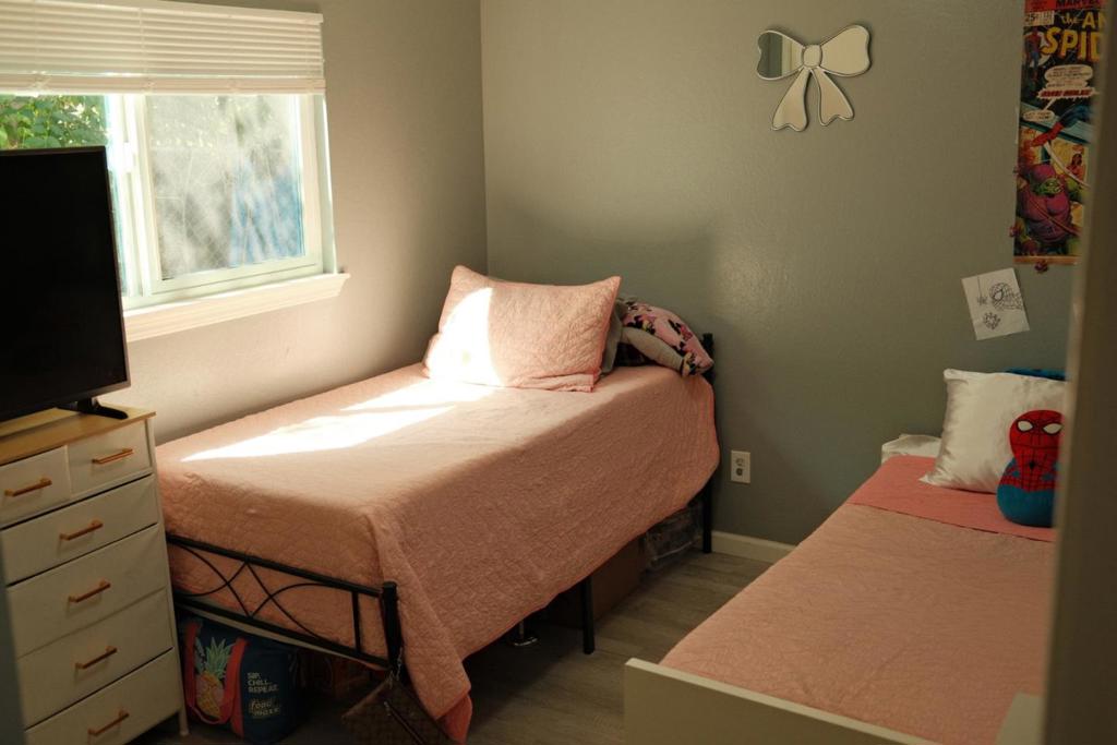 101 Maple St, Modesto, CA 95351