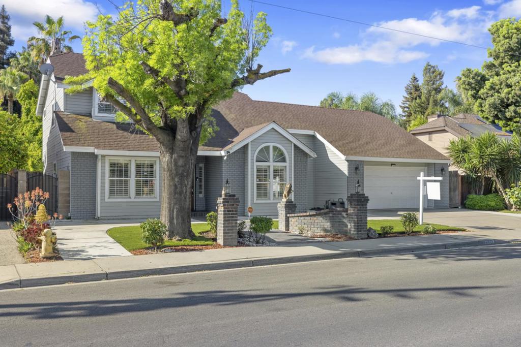 2604 Snyder Ave, Modesto, CA 95356