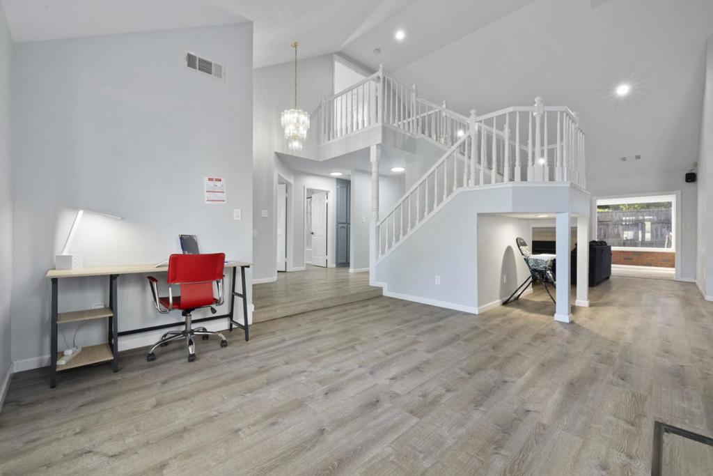 2604 Snyder Ave, Modesto, CA 95356