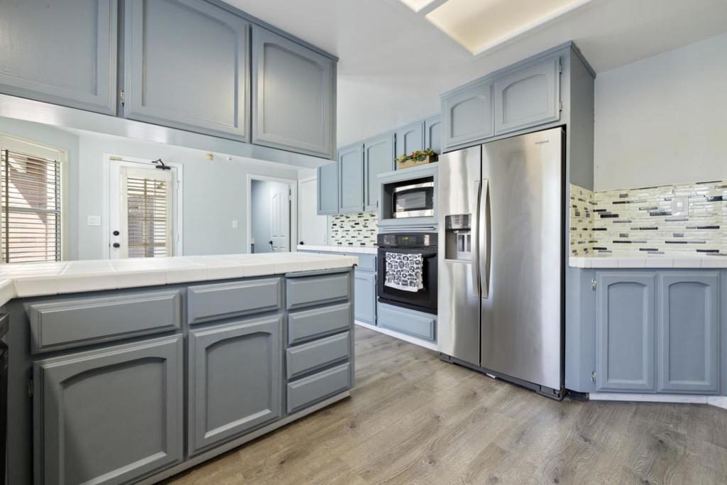 2604 Snyder Ave, Modesto, CA 95356