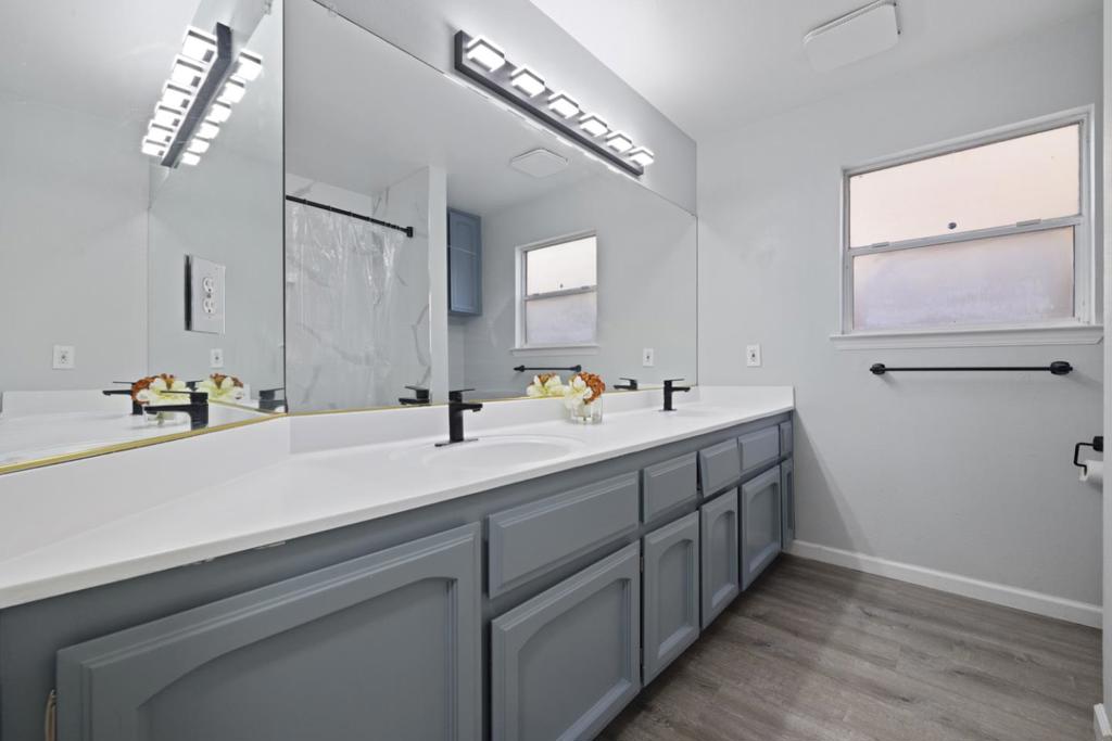 2604 Snyder Ave, Modesto, CA 95356