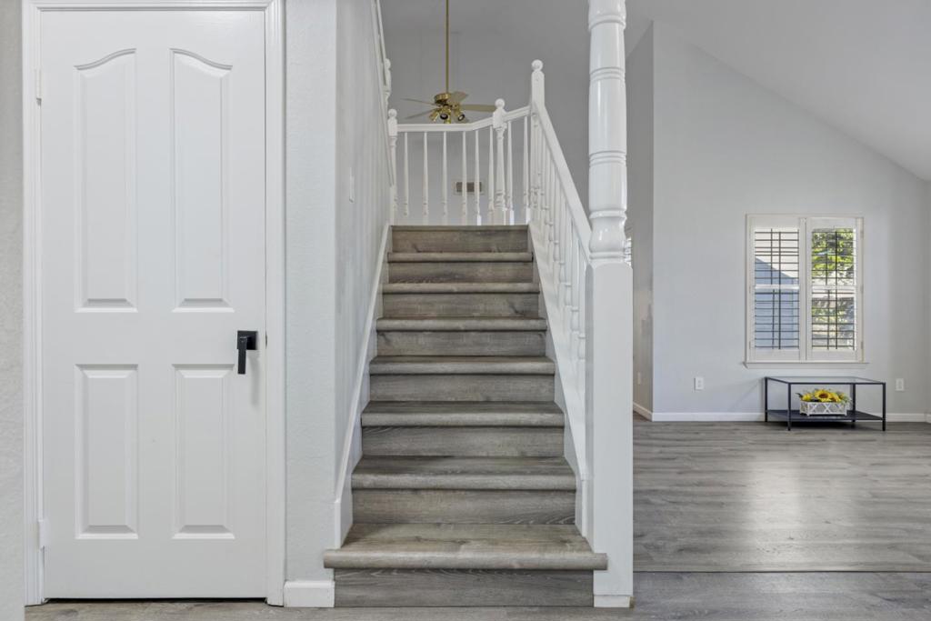 2604 Snyder Ave, Modesto, CA 95356