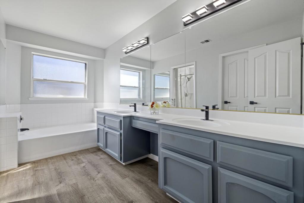 2604 Snyder Ave, Modesto, CA 95356