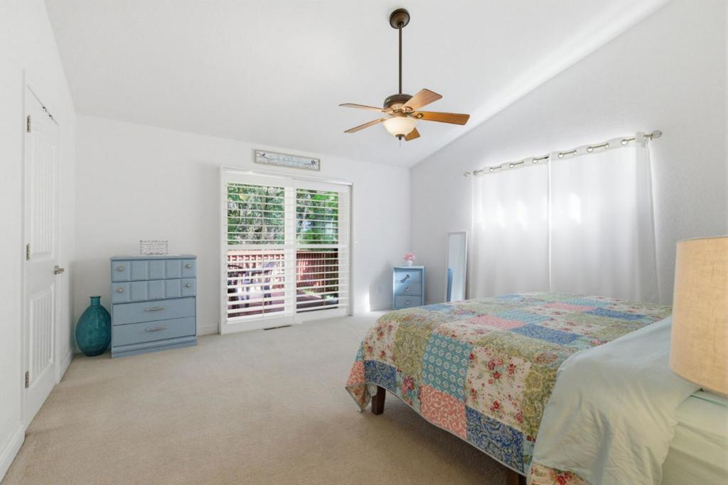 13074 Jackson Mill Dr, Groveland, CA 95321