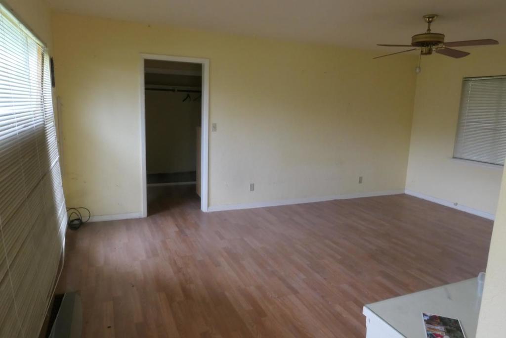 902 Mercey Springs Rd, Los Banos, CA 93635