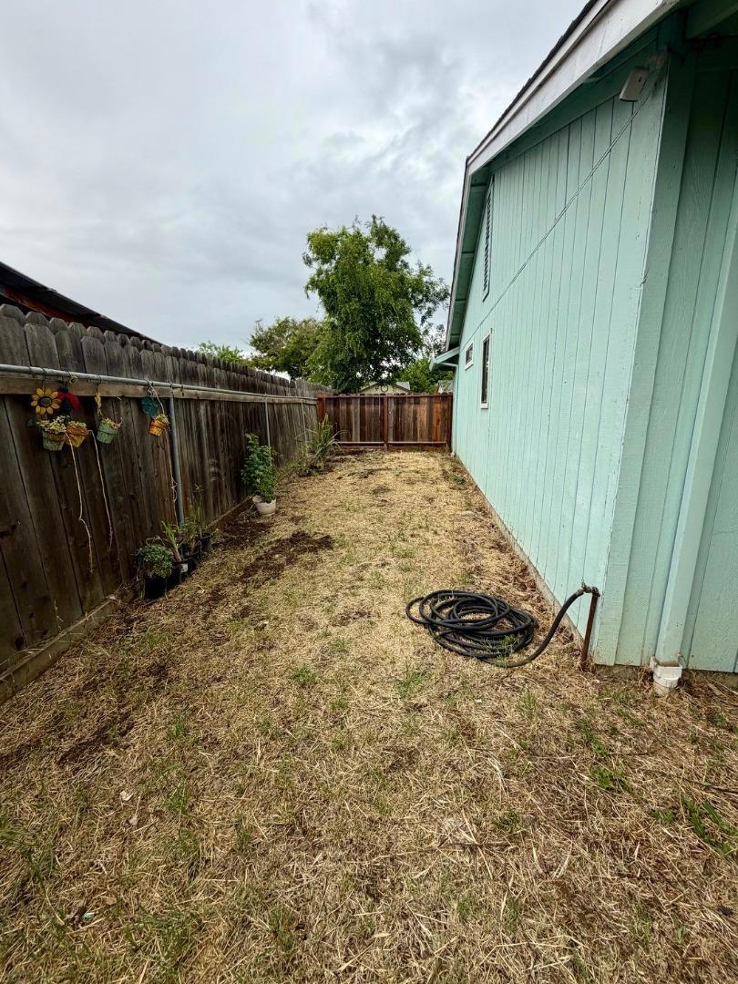 252 Finster St, Patterson, CA 95363