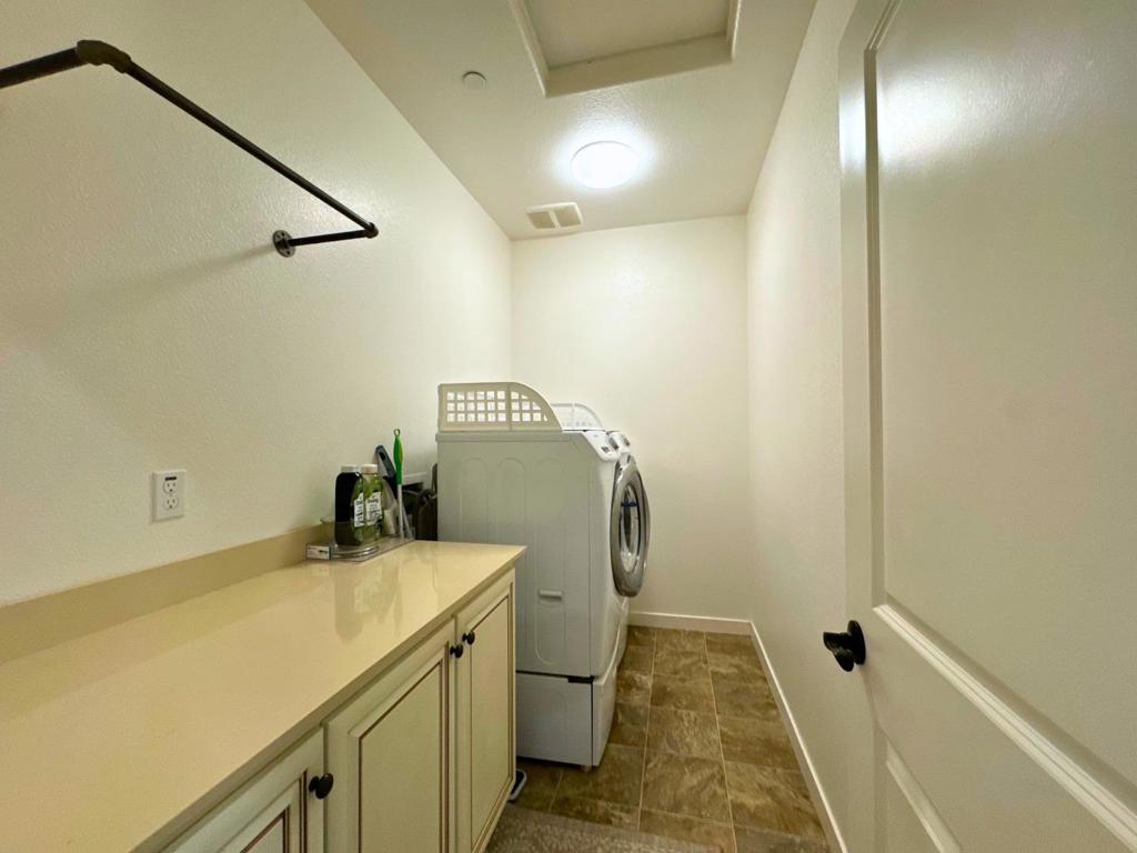 9077 Golf Canyon Drive, Patterson, CA 95363