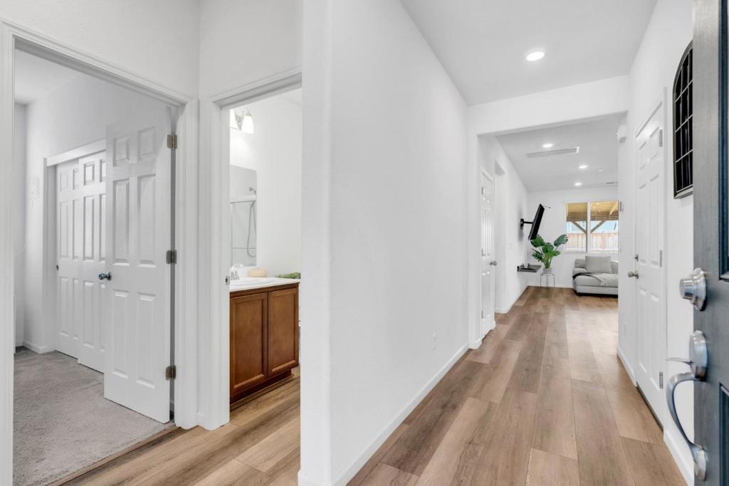 673 Dorset, Patterson, CA 95363