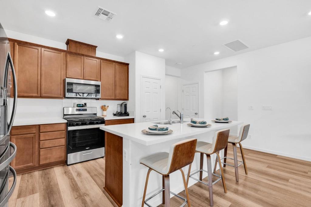 673 Dorset, Patterson, CA 95363