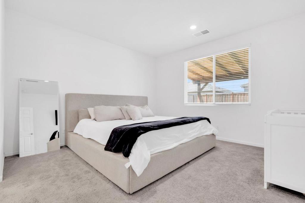 673 Dorset, Patterson, CA 95363