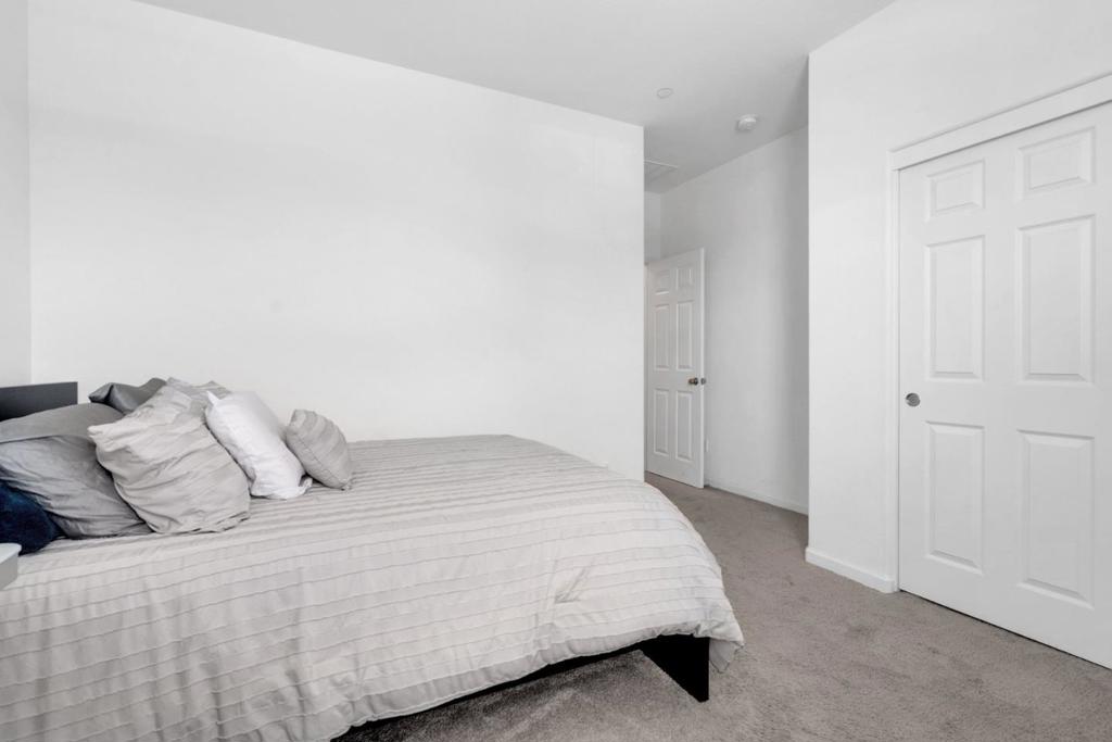 673 Dorset, Patterson, CA 95363