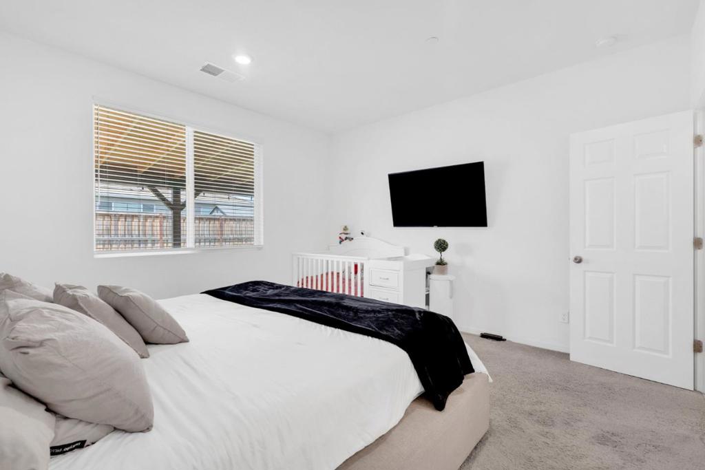 673 Dorset, Patterson, CA 95363