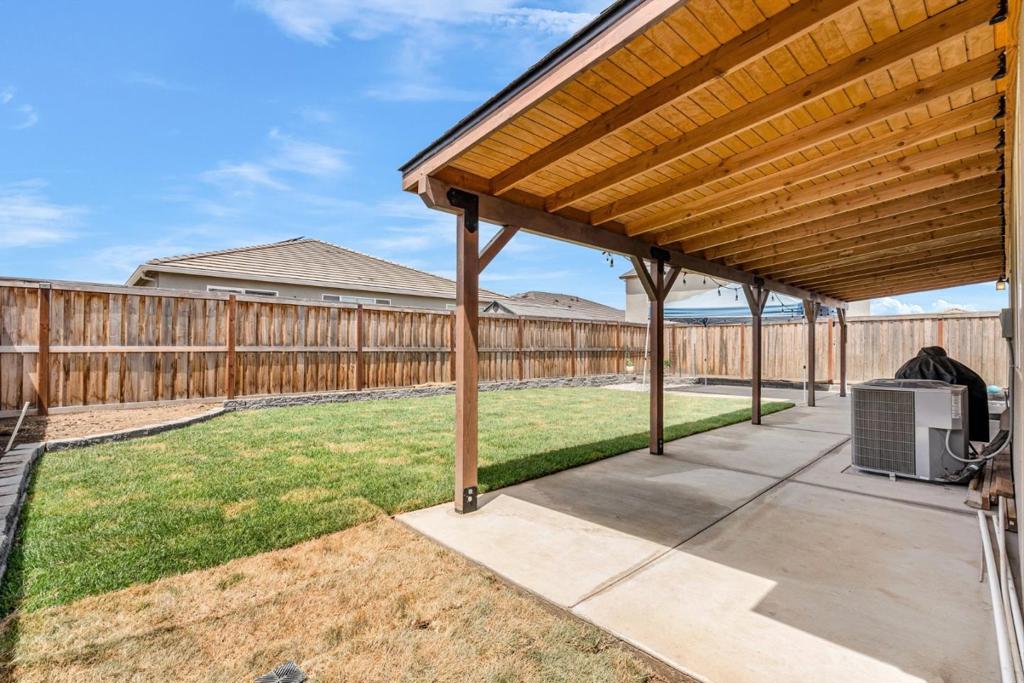 673 Dorset, Patterson, CA 95363