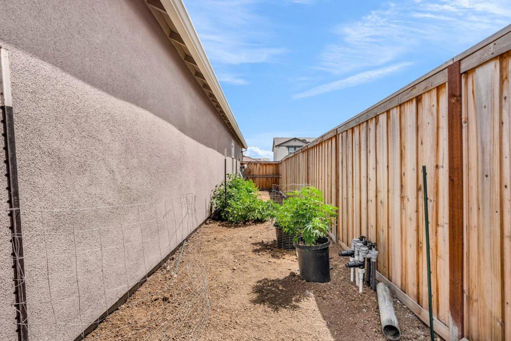 673 Dorset, Patterson, CA 95363