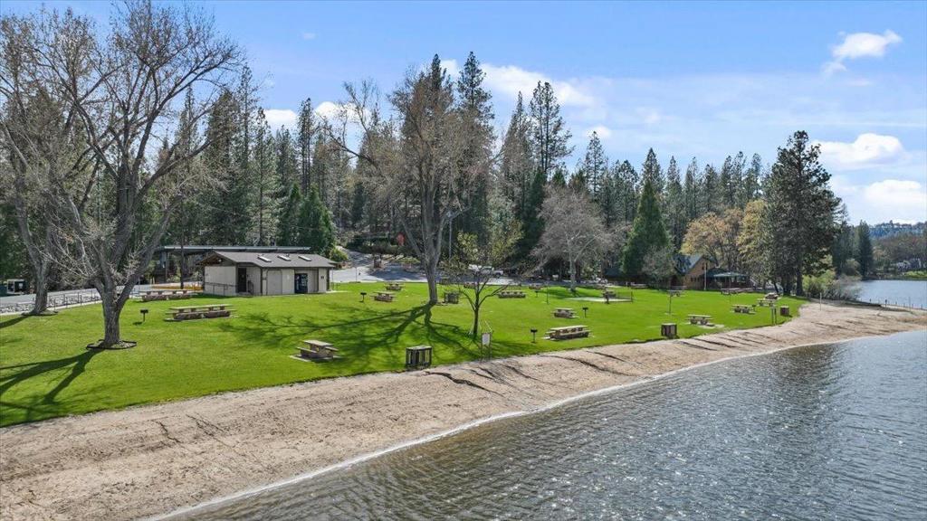 20135 Pine Mountain Dr, Groveland, CA 95321