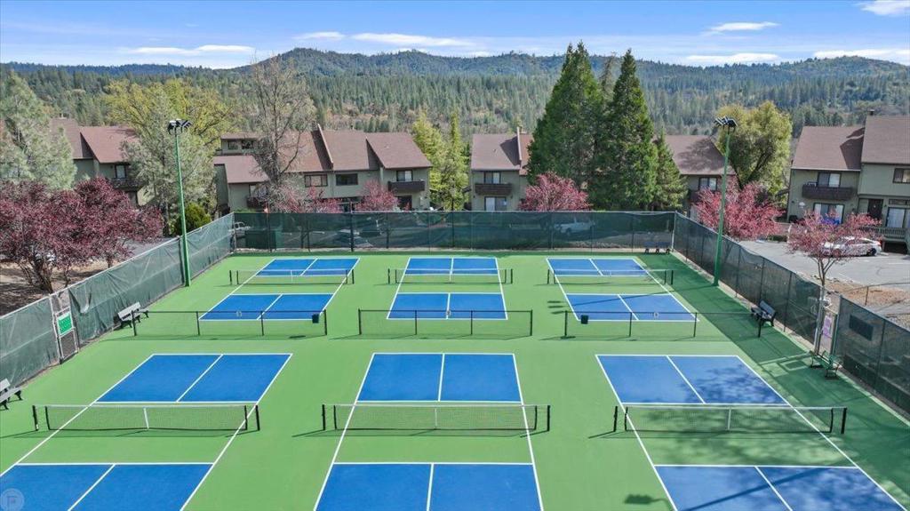 20135 Pine Mountain Dr, Groveland, CA 95321