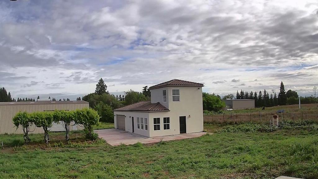 5317 Mesa Dr, Oakdale, CA 95361