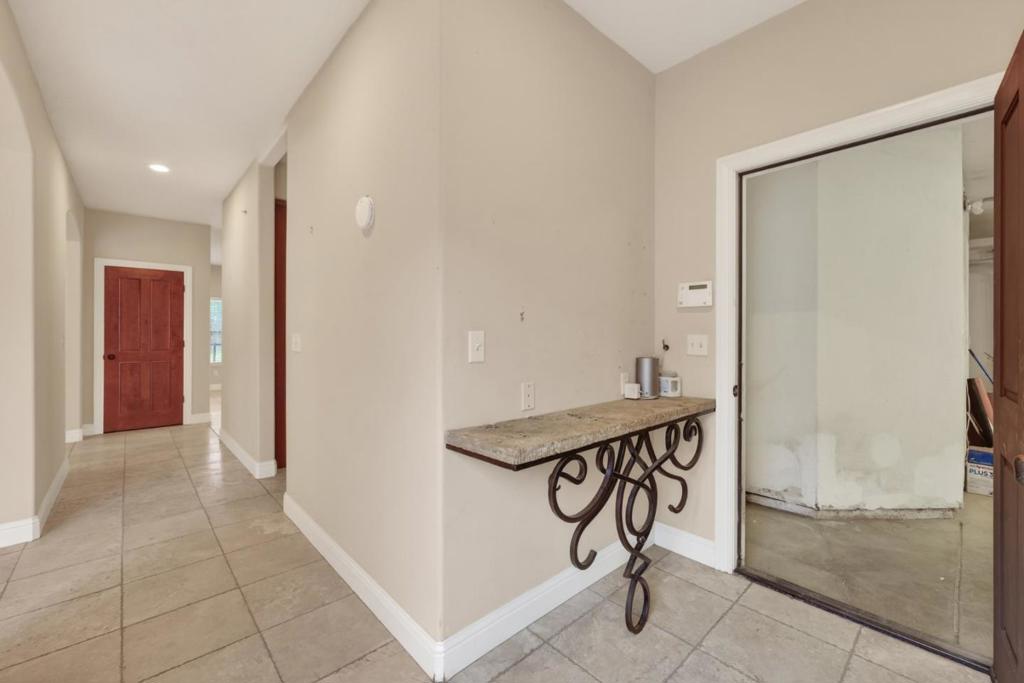 5317 Mesa Dr, Oakdale, CA 95361