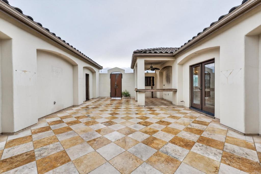 5317 Mesa Dr, Oakdale, CA 95361