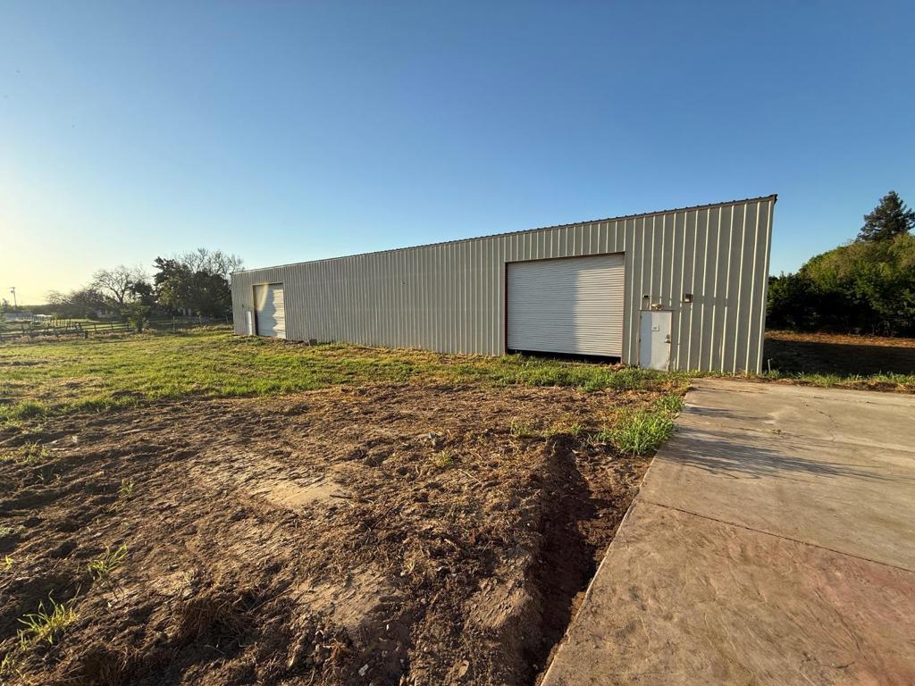 5317 Mesa Dr, Oakdale, CA 95361