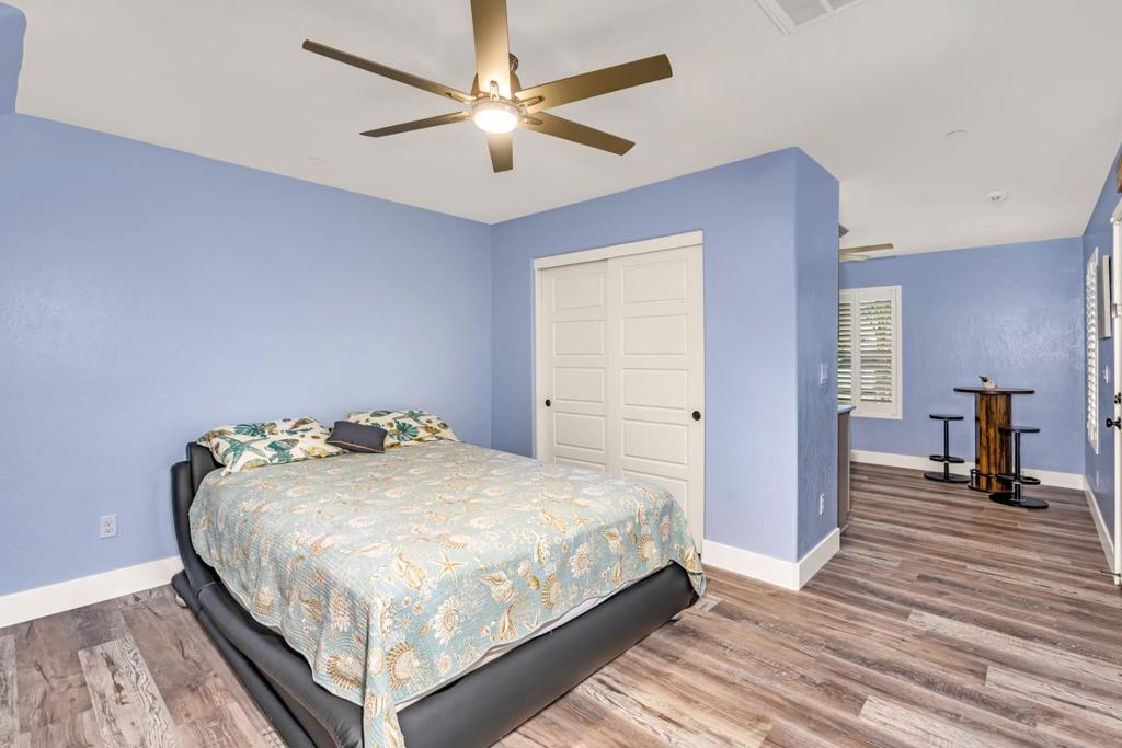 409 Sansoni St, Los Banos, CA 93635