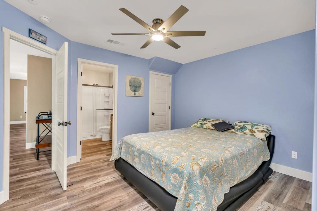 409 Sansoni St, Los Banos, CA 93635