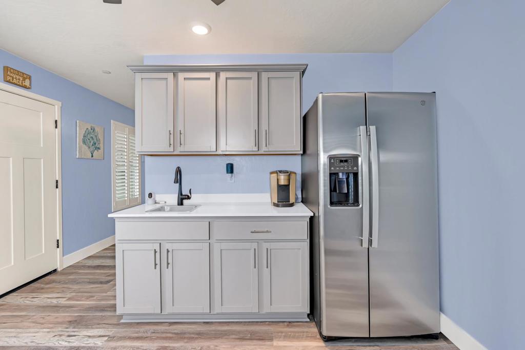 409 Sansoni St, Los Banos, CA 93635